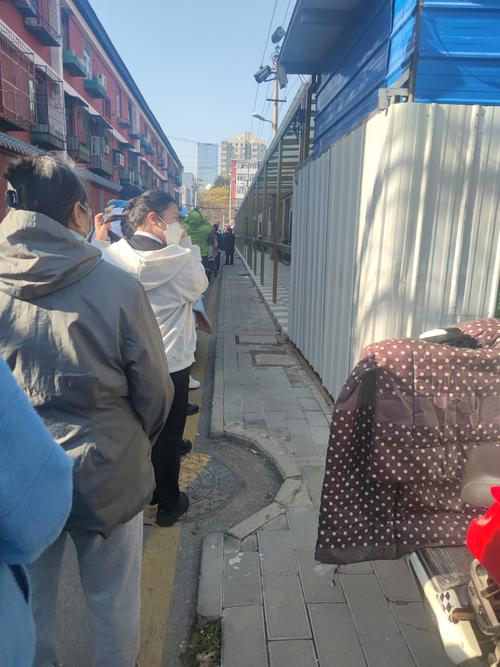 北京新增6名高校学生感染者 累计确诊92名学生