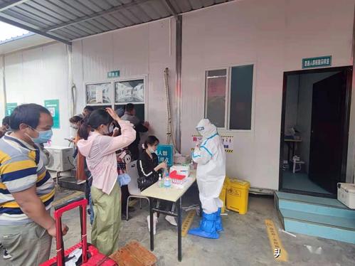 瑞丽3月31日晚24时前将完成核酸采样，学校停课及疫情详情